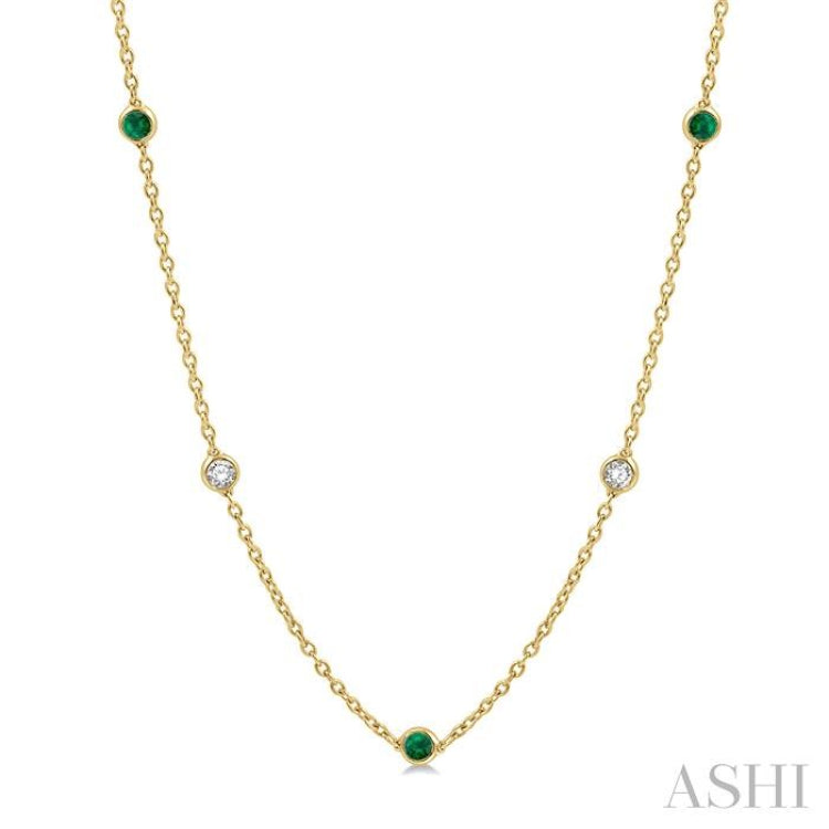 2.85 MM Emerald and 1/2 Ctw Round Cut Diamond Precious Station Necklace in 14K Yellow Gold