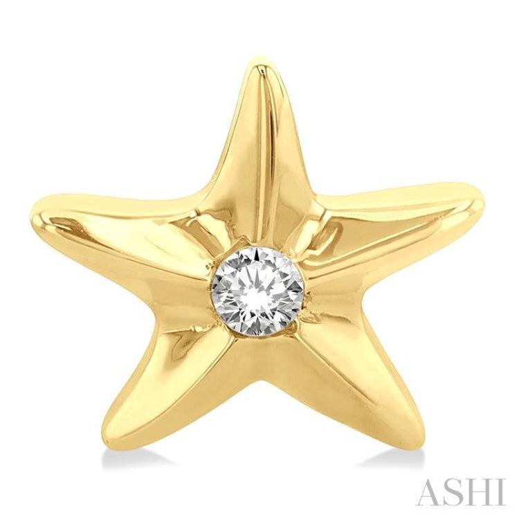 1/20 Ctw Sea Life Petite Starfish Round Cut Diamond Fashion Stud Earring in 10K Yellow Gold