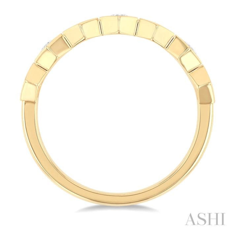 1/8 Ctw Hexagon Shape Round Cut Diamond Fashion Ring in 14K Yellow Gold