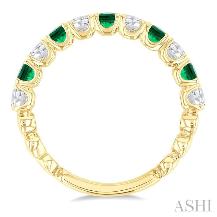 2.85 MM Emerald and 1/2 Ctw Round Cut Diamond Precious Wedding Band in 14K Yellow Gold