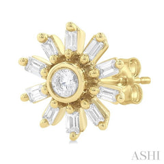 1/4 Ctw Petite Wheel Baguette and Round Cut Diamond Fashion Stud Earring in 10K Yellow Gold