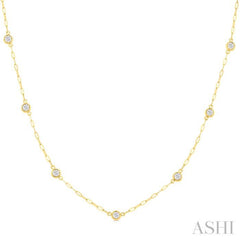 1/2 Ctw Bezel Set Round Cut Diamond Paperclip Station Necklace in 14K Yellow Gold