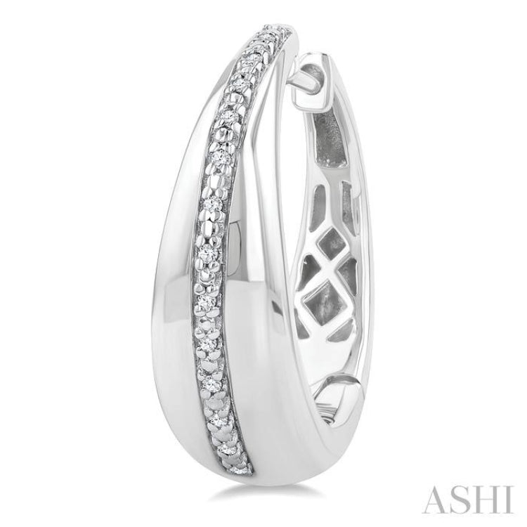 1/10 Ctw Bold Wide Round Cut Diamond Hoop Earring in Sterling Silver