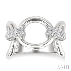 1/10 Ctw Oval Shape Bar Accent Round Cut Diamond Bold Fashion Ring in Sterling Silver