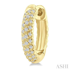 1/5 Ctw Petite Swirl Pattern Round Cut Diamond Fashion Huggies in 10K Yellow Gold