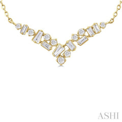 1/4 Ctw Chevron Scatter Baguette and Round Cut Diamond Fashion Necklace in 10K Yellow Gold