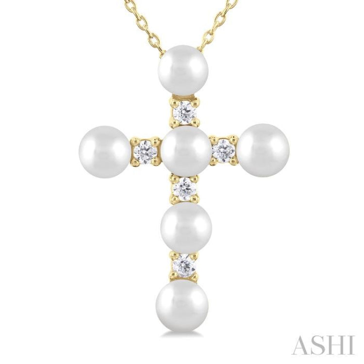 4 MM Cross Cultured Pearl and 1/6 Ctw Round Cut Diamond Fashion Pendant With Chain in 10K Yellow Gold