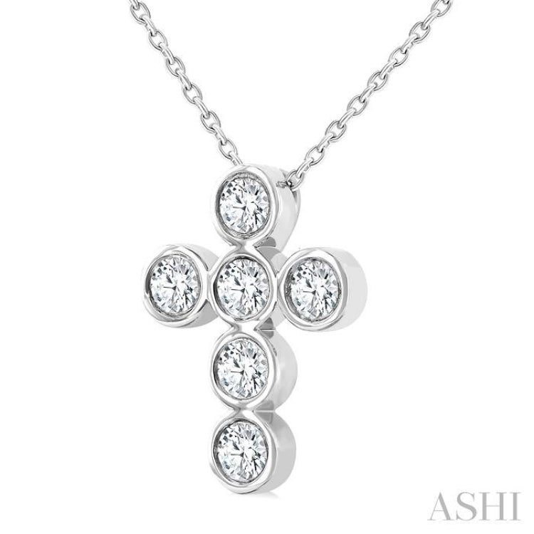 1/2 Ctw Round Cut Diamond 6-Stone Bezel Set Cross Pendant With Chain in 14K White Gold