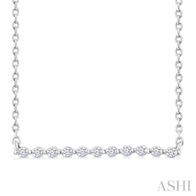 1/10 Ctw Petite Bar Round Cut Diamond Pendant With Chain in Sterling Silver