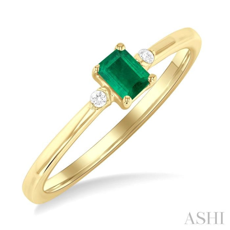 4x3 MM Octagon Shape Emerald and 1/50 Ctw Petite Round Cut Diamond Fashion Ring in 10K Yellow Gold