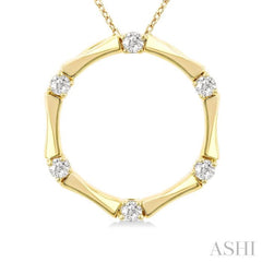 1/4 Ctw Petite Bamboo Shoot Inspired Round Cut Diamond Fashion Pendant With Chain in 14K Yellow Gold