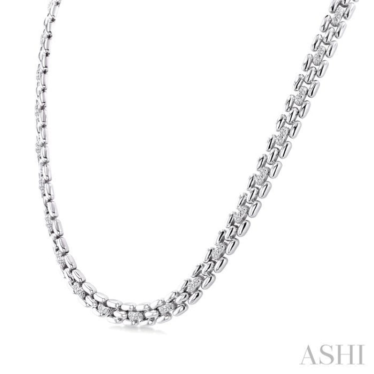 1/4 Ctw Bold Panther Link Single Cut Diamond Fashion Necklace in Sterling Silver