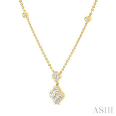 1/2 Ctw Clover Round Cut Diamond Station Necklace in 14K Yellow Gold