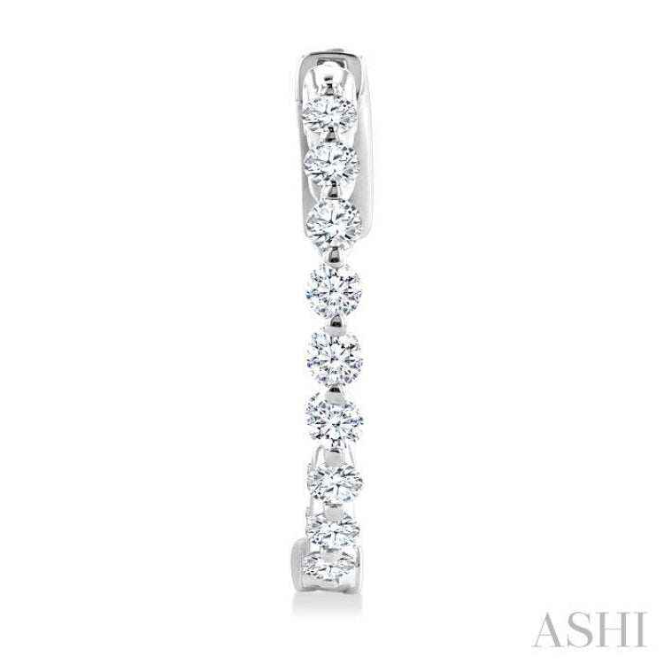 1 Ctw Inside-Out Single Prong Set Round Cut Diamond Hoop Earrings in 14K White Gold