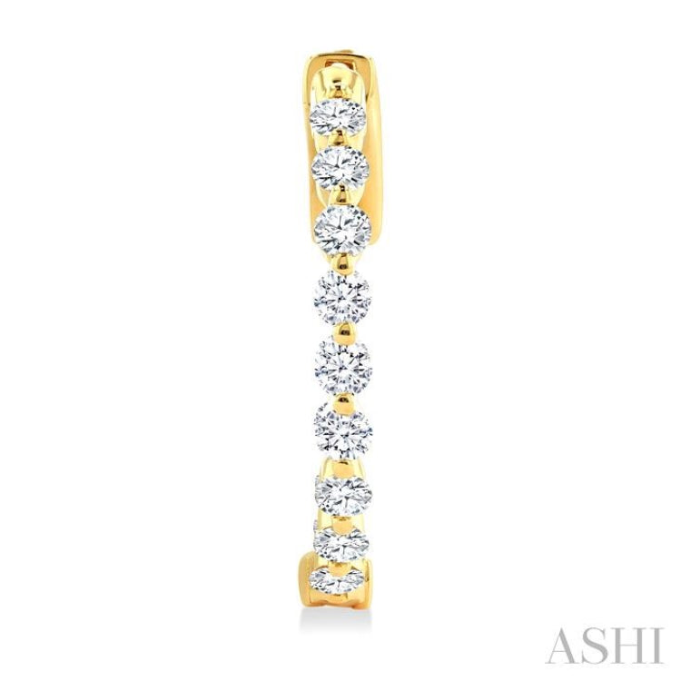 1 Ctw Inside-Out Single Prong Set Round Cut Diamond Hoop Earrings in 14K Yellow Gold