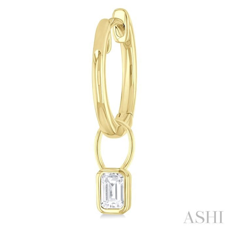 1/3 Ctw Bezel Set Emerald Cut Diamond Huggie Earrings in 10K Yellow Gold