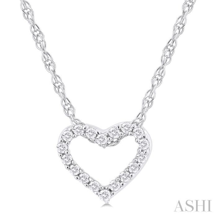 1/20 Ctw Heart Shape Round Cut Diamond Pendant With Chain in 14K White Gold